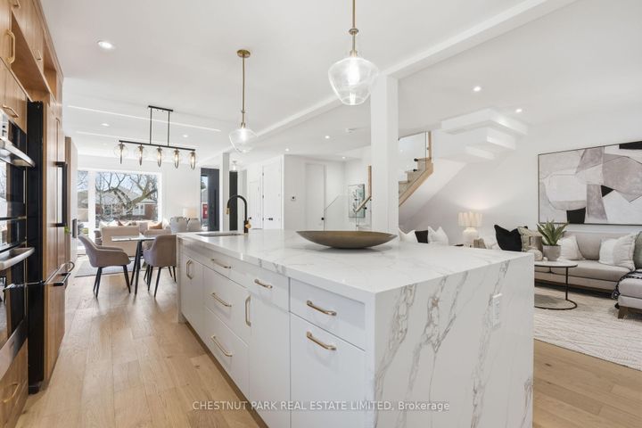 Photo 13 at 86 Edgecroft Road, Queensway, Toronto