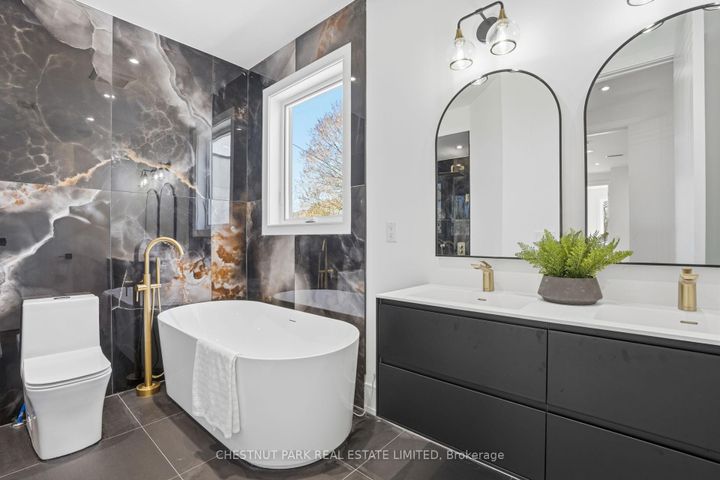 Photo 28 at 86 Edgecroft Road, Queensway, Toronto