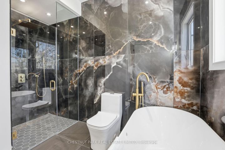 Photo 29 at 86 Edgecroft Road, Queensway, Toronto