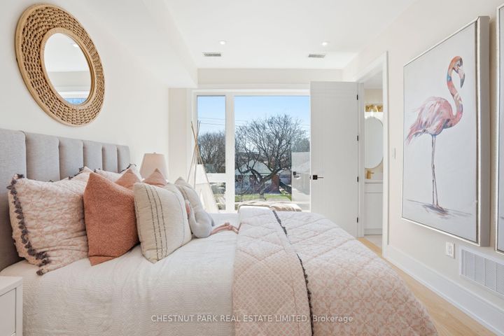 Photo 36 at 86 Edgecroft Road, Queensway, Toronto