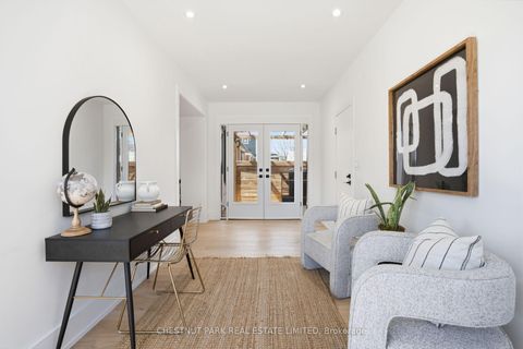 Photo 16 at 86 Edgecroft Road, Queensway, Toronto