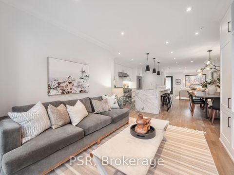 Photo 10 at 163 Arlington Avenue, Cedarvale, Toronto