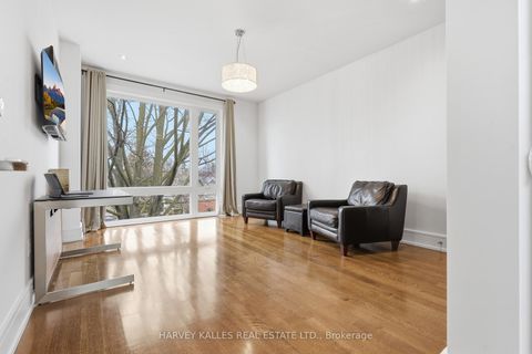 Photo 15 at 46 Ravenscrest Drive, Rosethorn, Toronto