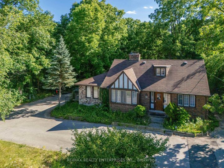 Photo 10 at 1462 Hurontario Street, Mineola, Mississauga