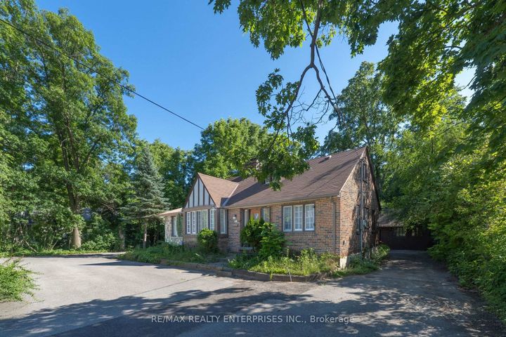 Photo 26 at 1462 Hurontario Street, Mineola, Mississauga