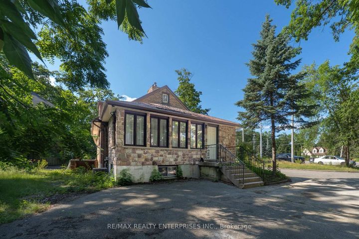 Photo 27 at 1462 Hurontario Street, Mineola, Mississauga