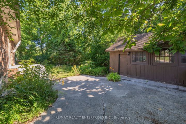 Photo 29 at 1462 Hurontario Street, Mineola, Mississauga