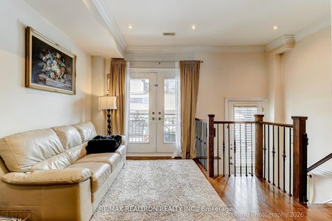 Photo 1 at 7 Stadacona Drive, Lawrence, Toronto