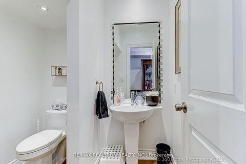 Photo 23 at 7 Stadacona Drive, Lawrence, Toronto