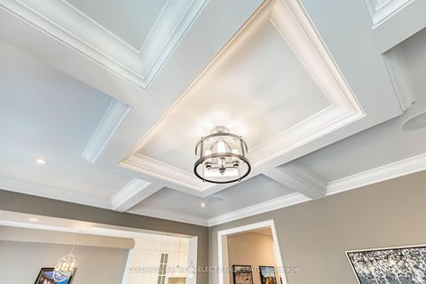 Photo 10 at 161 Cranbrook Crescent, Kleinburg, Vaughan