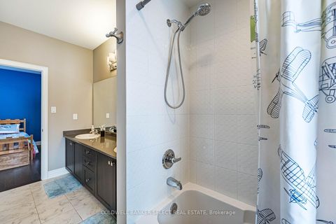 Photo 31 at 161 Cranbrook Crescent, Kleinburg, Vaughan