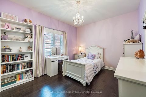 Photo 32 at 161 Cranbrook Crescent, Kleinburg, Vaughan