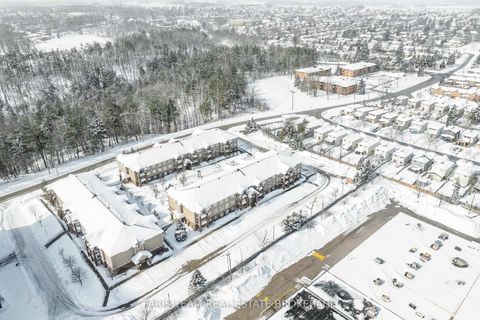 Photo 25 at 19 - 41 Coulter Street, Sunnidale, Barrie