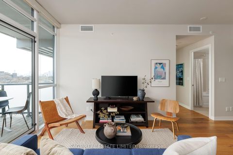 Photo 5 at 707 - 36 Howard Park Avenue, Roncesvalles, Toronto