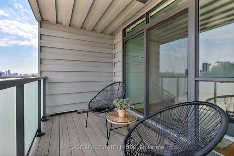 Photo 34 at 707 - 36 Howard Park Avenue, Roncesvalles, Toronto