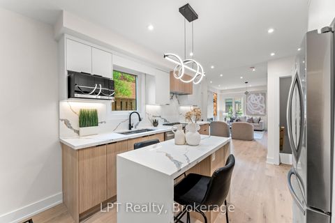 Photo 12 at 204 Franklin Avenue, Junction, Toronto