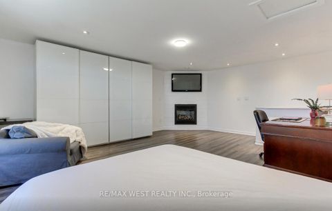 Photo 25 at 2 Sgotto Boulevard, Sonoma Heights, Vaughan