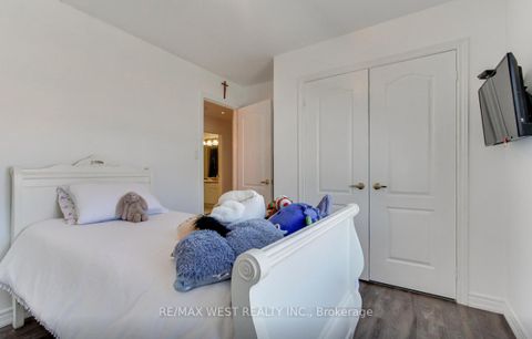 Photo 39 at 2 Sgotto Boulevard, Sonoma Heights, Vaughan