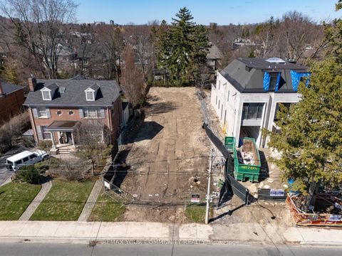 Photo 2 at 390 Glencairn Avenue, Lawrence Park South, Toronto