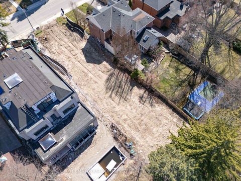 Photo 11 at 390 Glencairn Avenue, Lawrence Park South, Toronto