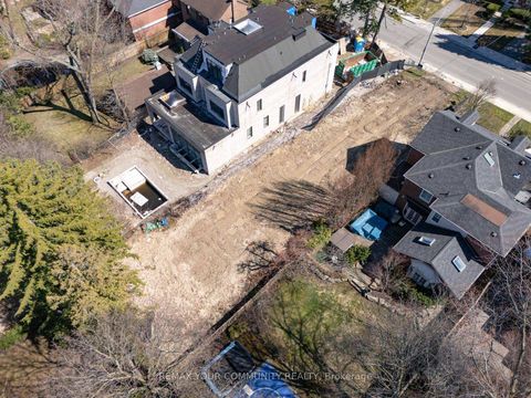 Photo 12 at 390 Glencairn Avenue, Lawrence Park South, Toronto