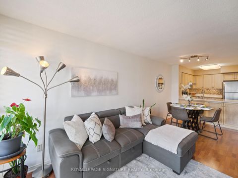 Photo 16 at 502 - 9 Northern Hts Drive, Langstaff, Richmond Hill