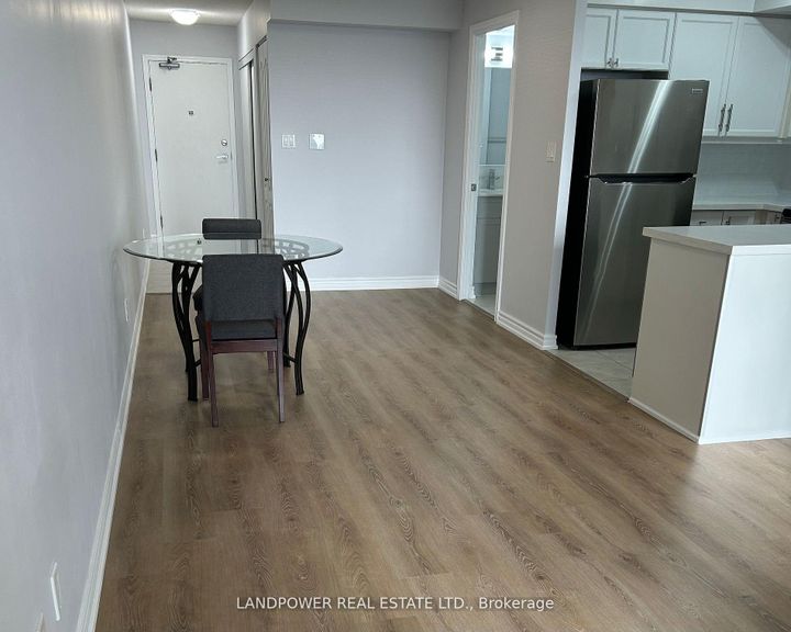 Photo 2 at 713 - 1 Rean Drive, Bayview Village, Toronto