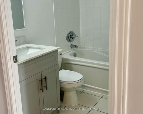 Photo 10 at 713 - 1 Rean Drive, Bayview Village, Toronto