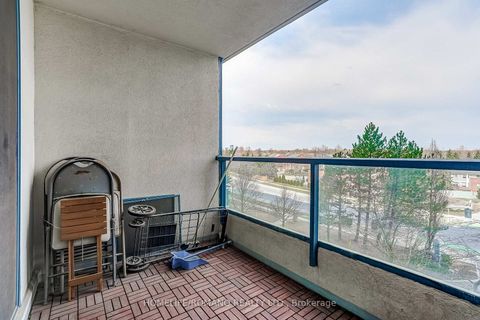 Photo 31 at 508 - 1 Clark Avenue W, Yorkhill, Vaughan