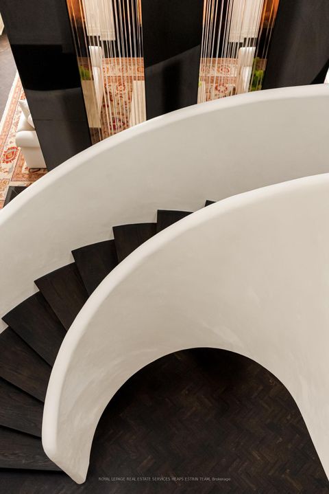 Photo 3 at PH1 - 2 Lynwood Avenue, Casa Loma, Toronto