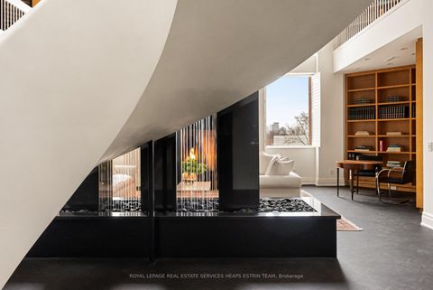 Photo 9 at PH1 - 2 Lynwood Avenue, Casa Loma, Toronto