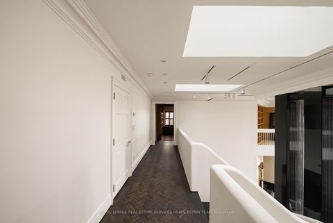 Photo 25 at PH1 - 2 Lynwood Avenue, Casa Loma, Toronto