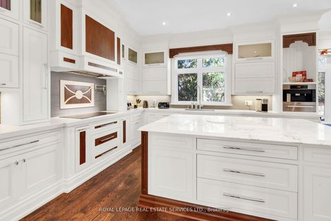 Photo 7 at 538 Melrose Avenue, Nortown, Toronto