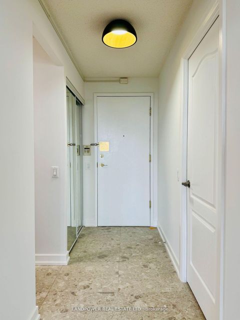 Photo 4 at 709 - 3088 Kennedy Road, Steeles, Toronto