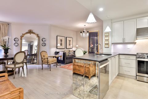 Photo 3 at 508 - 99 Avenue Road, Annex, Toronto