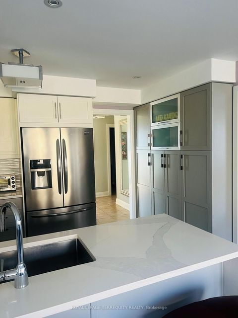 Photo 14 at 25 Jagges Drive, Edgehill Drive, Barrie