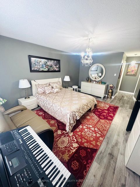 Photo 29 at 25 Jagges Drive, Edgehill Drive, Barrie