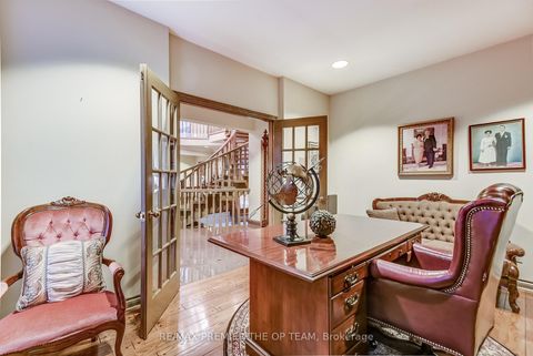 Photo 5 at 118 Cowan Drive, East Woodbridge, Vaughan