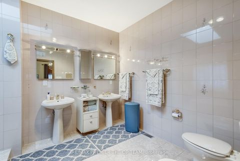 Photo 13 at 118 Cowan Drive, East Woodbridge, Vaughan