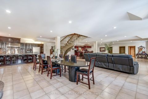 Photo 20 at 118 Cowan Drive, East Woodbridge, Vaughan