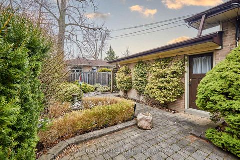 Photo 15 at 2 Somerdale Square, Guildwood, Toronto