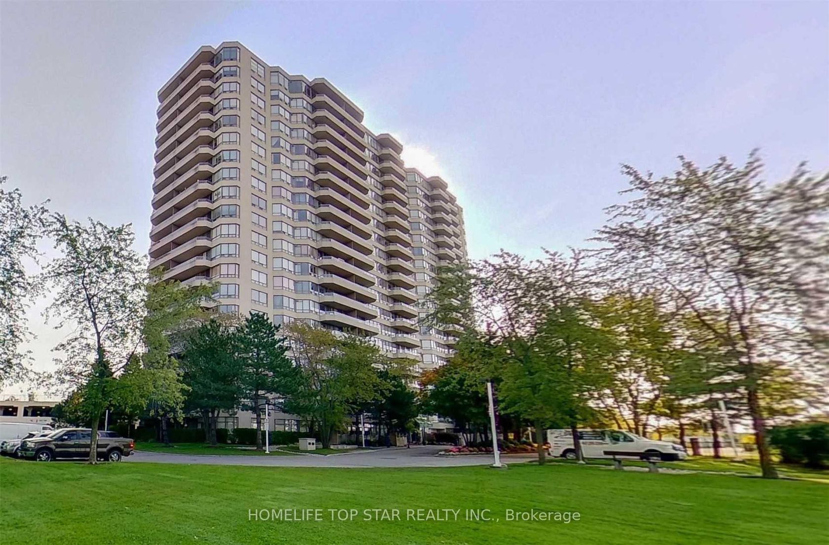 PH86 - 1 Greystone Walk Drive, Kennedy Park, Toronto photo 4
