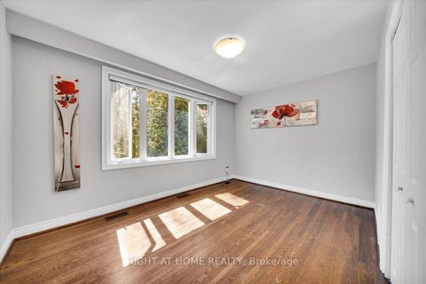 Photo 19 at 23 Christine Crescent, Willowdale West, Toronto