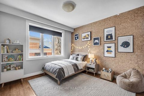 Photo 22 at 23 Christine Crescent, Willowdale West, Toronto