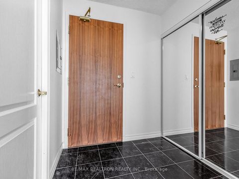 Photo 1 at 512 - 3830 Bathurst Street, Clanton Park, Toronto