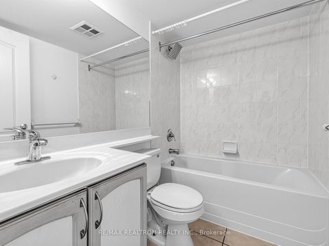Photo 12 at 512 - 3830 Bathurst Street, Clanton Park, Toronto