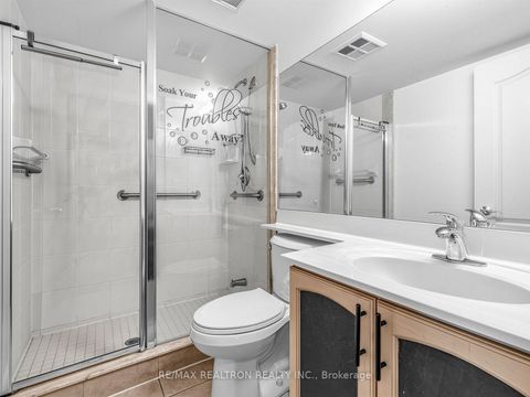 Photo 13 at 512 - 3830 Bathurst Street, Clanton Park, Toronto