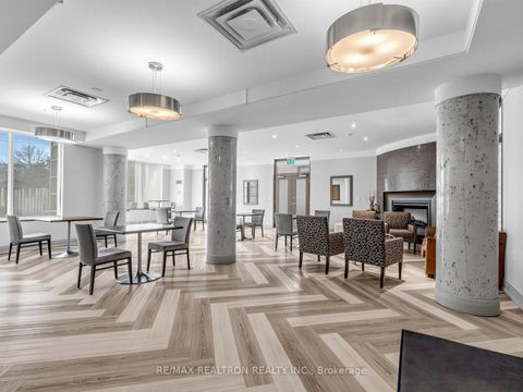 Photo 15 at 512 - 3830 Bathurst Street, Clanton Park, Toronto