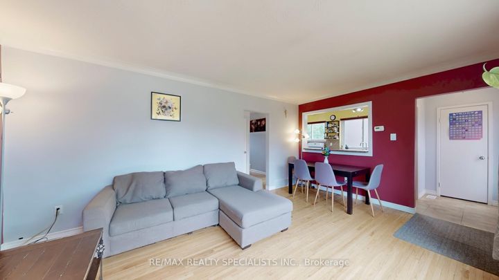 Photo 3 at 3392 Sonja Road, Malton, Mississauga