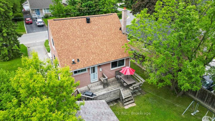 Photo 31 at 3392 Sonja Road, Malton, Mississauga